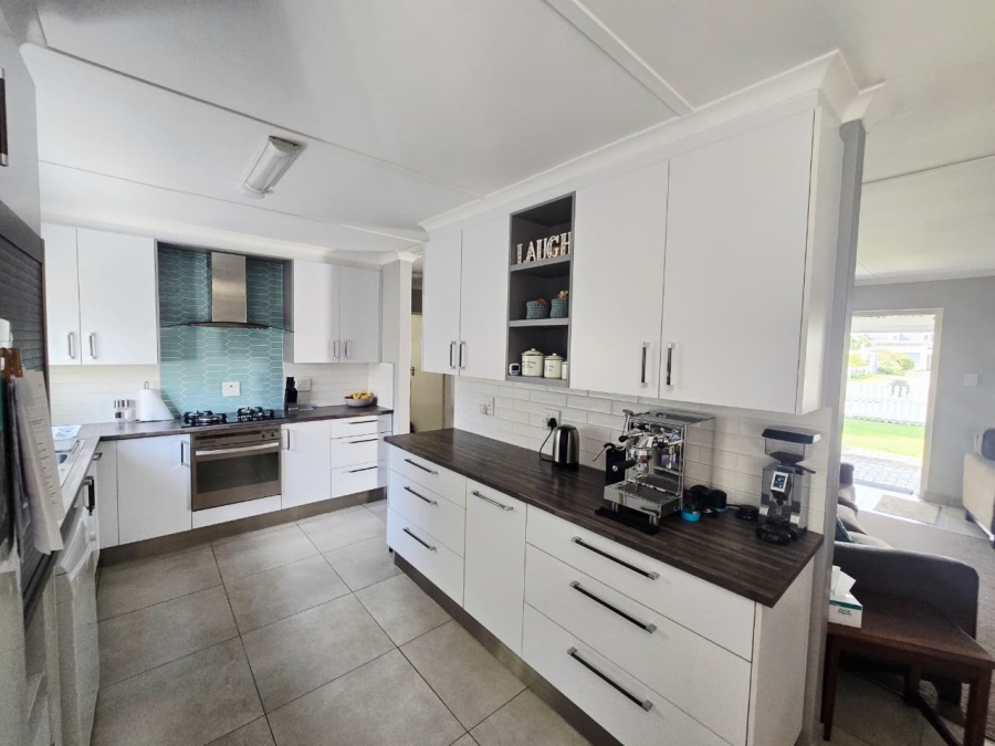 4 Bedroom Property for Sale in George East Western Cape